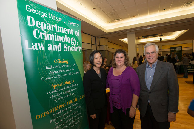 News brief decorative image